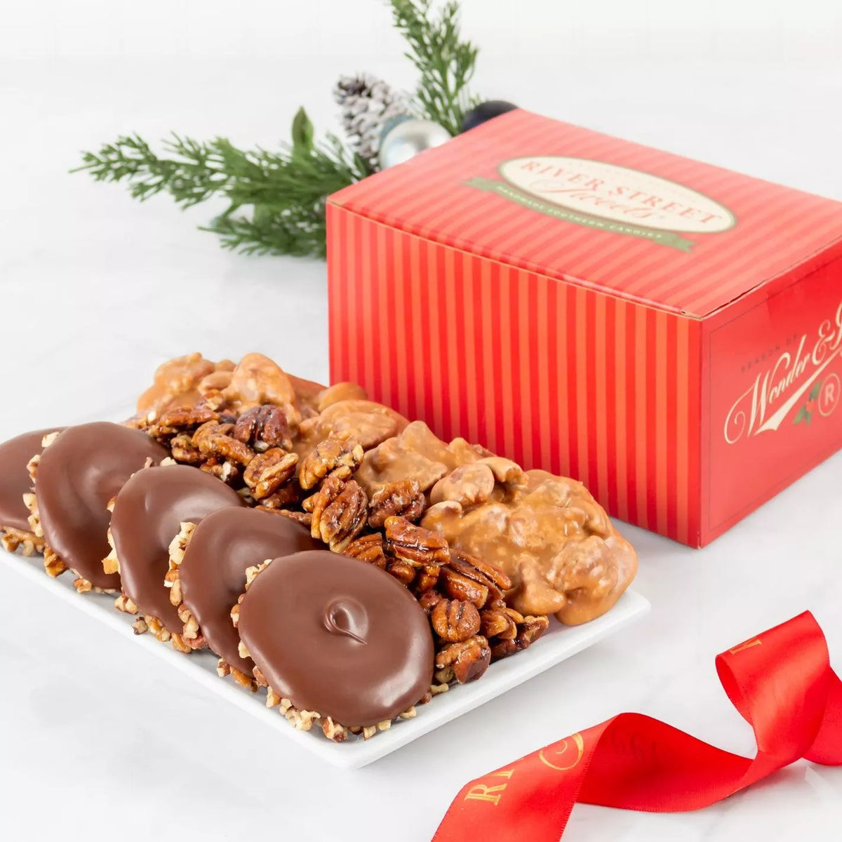 Holiday Collection Gift Box | Pralines, Bear Claws & Pecans