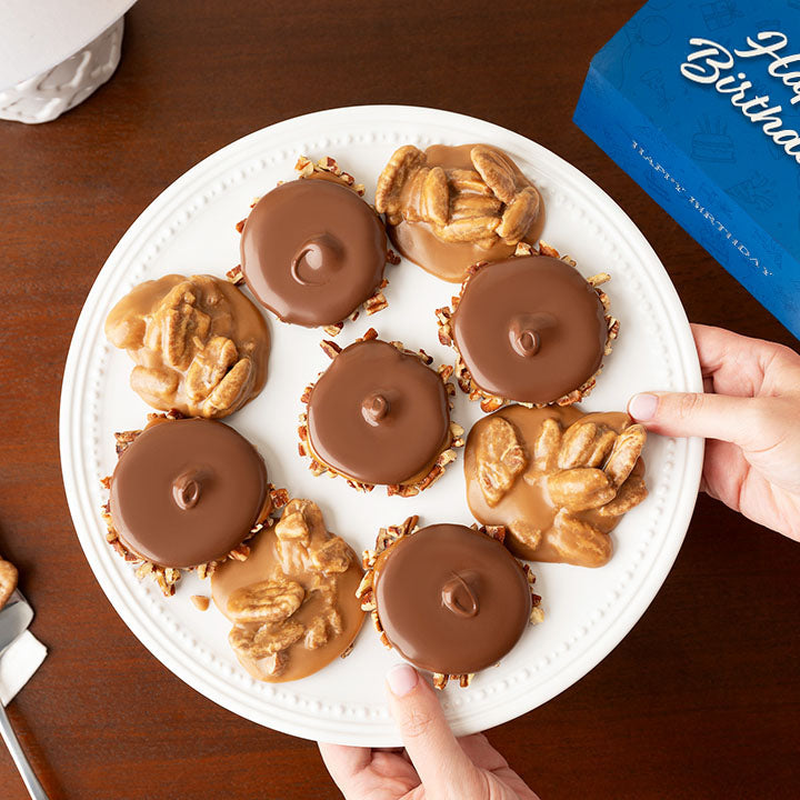 choco モールベア Birthday Box of Pralines & Bear Claws | Two-Favorite Combo Gift Box