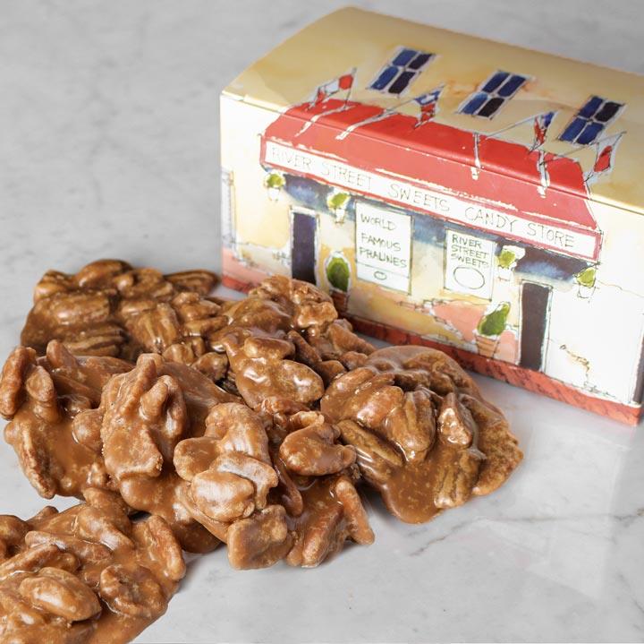 1lb World Famous Pralines in Historic River Street Gift Box 